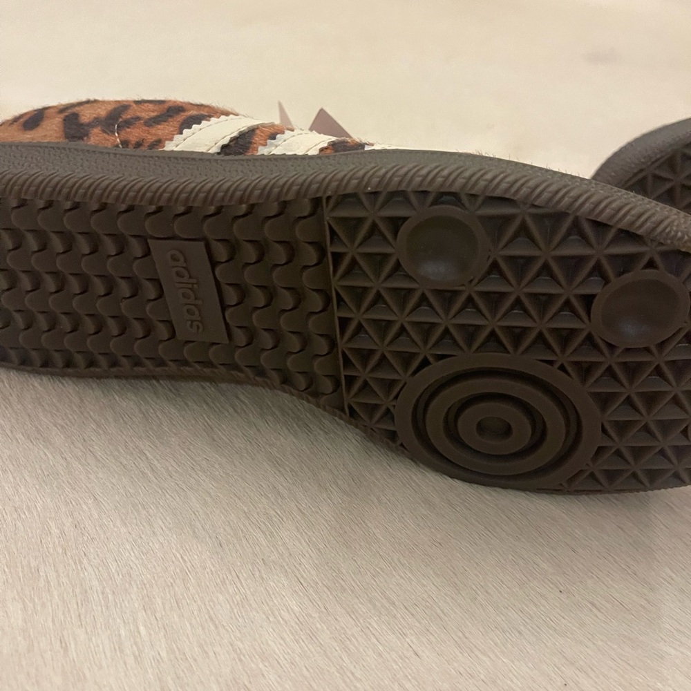 adidas Leopard Print Sneakers with Orange Laces and White Stripes - Picture 6 of 7